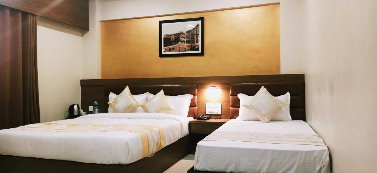 Hotel Crystal Luxury Inn- Bandra مومباي المظهر الخارجي الصورة