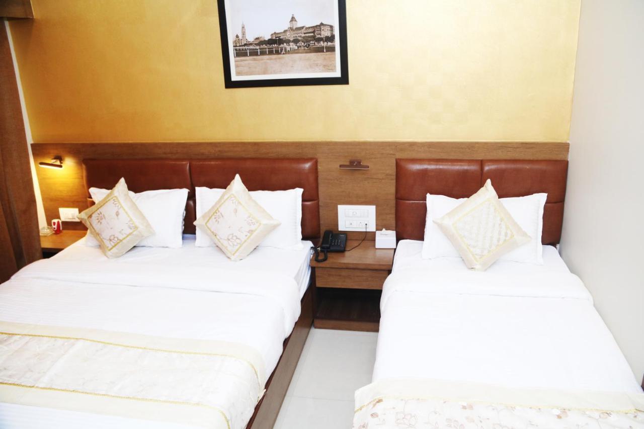 Hotel Crystal Luxury Inn- Bandra مومباي المظهر الخارجي الصورة